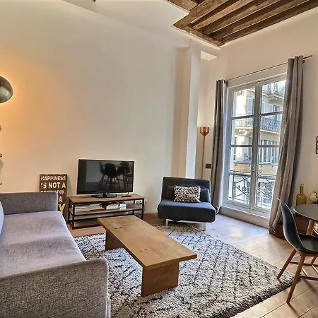 1st - Beautiful - Chatelet District Apartamento *